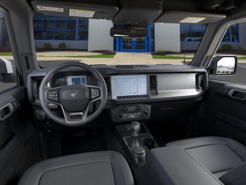 New 2025 Ford Bronco Outer Banks image 9