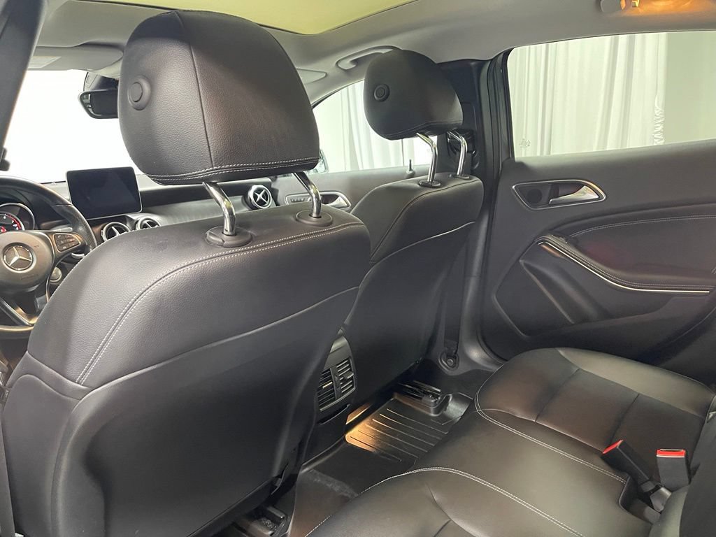 Certified 2020 Mercedes-Benz GLA 250 4MATIC image 26