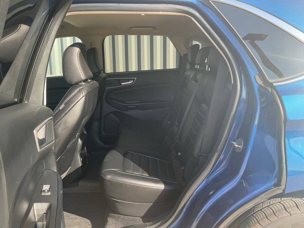 Used 2023 Ford Edge SEL w/ Convenience Package image 17