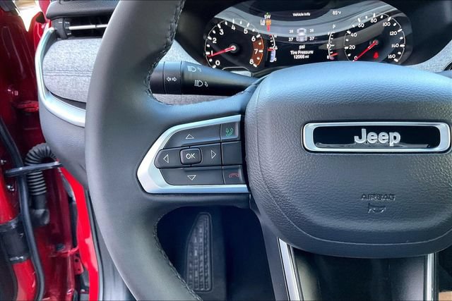 Certified 2023 Jeep Compass Latitude AWD/4WD image 18