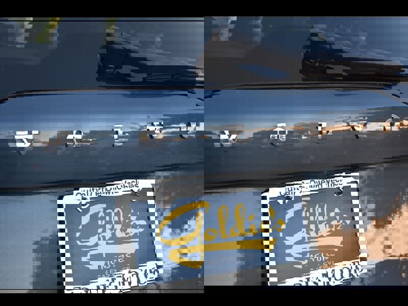 Used 2018 Volvo XC90 T6 Momentum w/ Convenience Package image 48