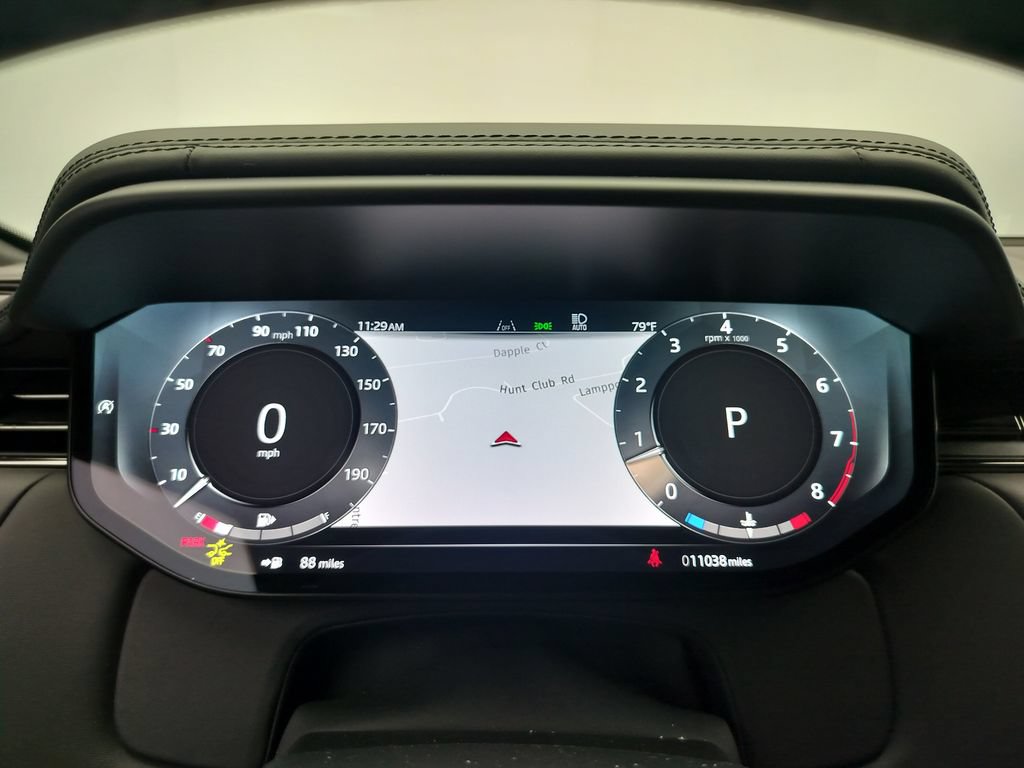 Used 2024 Land Rover Range Rover Sport AWD/4WD image 13