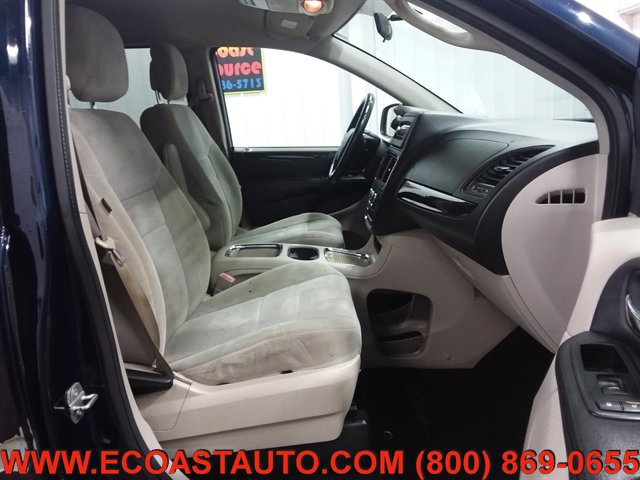 Used 2014 Dodge Grand Caravan SXT w/ Rear Park Assist Package image 15