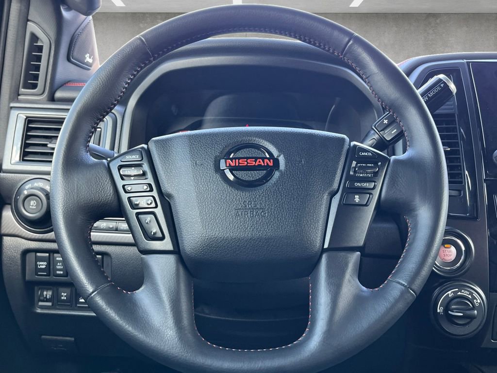Used 2022 Nissan Titan PRO-4X w/ Pro-4x Convenience Package image 21