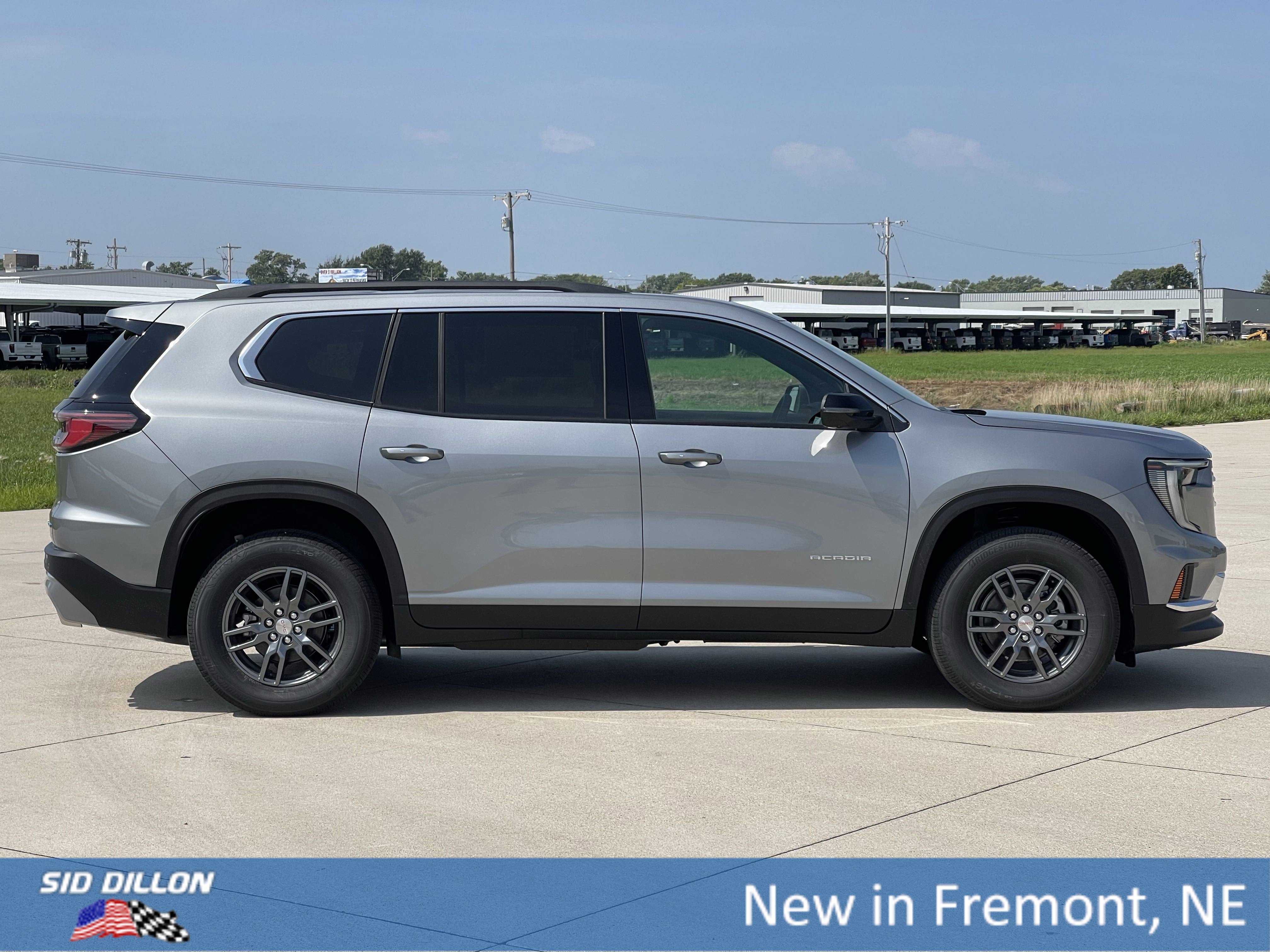 New 2026 GMC Acadia Elevation image 15