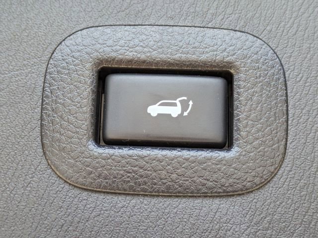 Used 2018 INFINITI QX80 4WD image 16