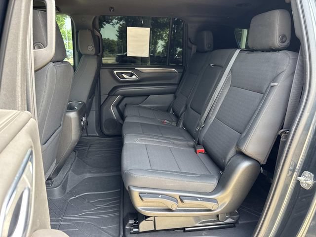 Used 2021 Chevrolet Suburban LS RWD image 20