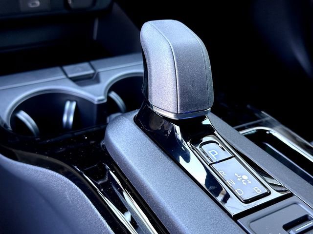 New 2026 Toyota Prius Plug-In Hybrid FWD image 17