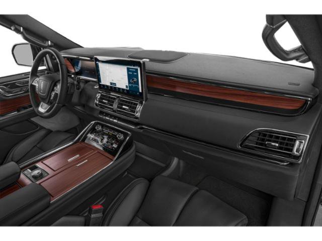 Certified 2023 Lincoln Navigator Reserve AWD/4WD image 15