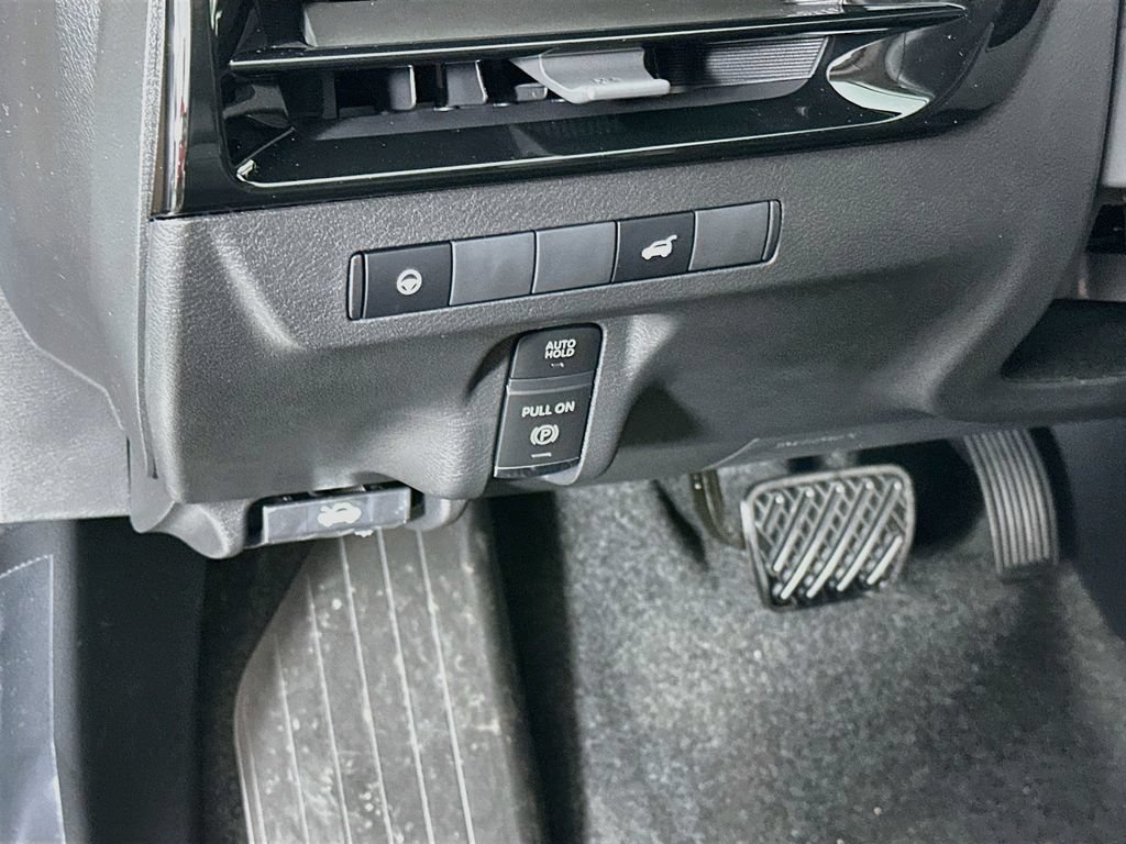 New 2026 Nissan Murano SL AWD/4WD image 15