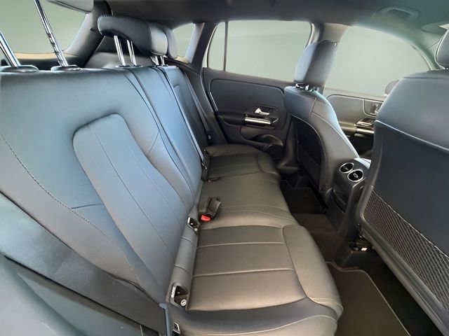 Used 2023 Mercedes-Benz GLA 250 4MATIC image 33
