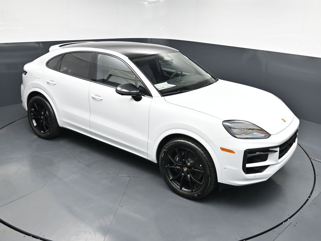 New 2026 Porsche Cayenne Coupe image 18