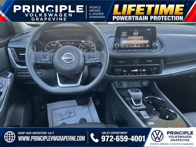 Used 2024 Nissan Rogue SV FWD image 24