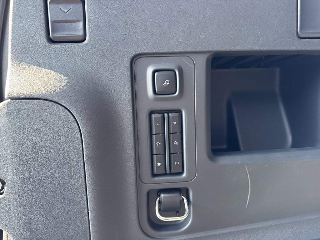 New 2026 Ford Expedition Max Active RWD image 19