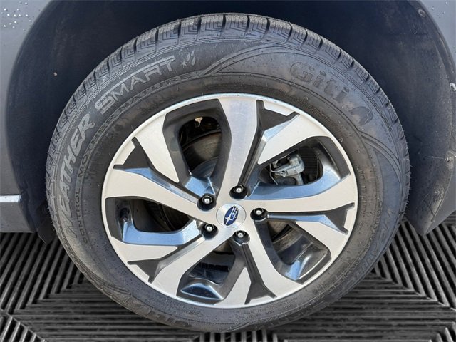 Used 2021 Subaru Outback Touring w/ Popular Package #2 image 35
