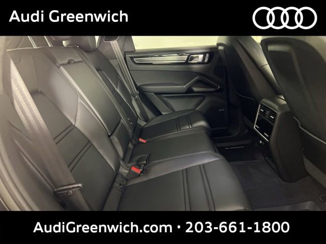 Used 2023 Porsche Cayenne GTS AWD/4WD image 16