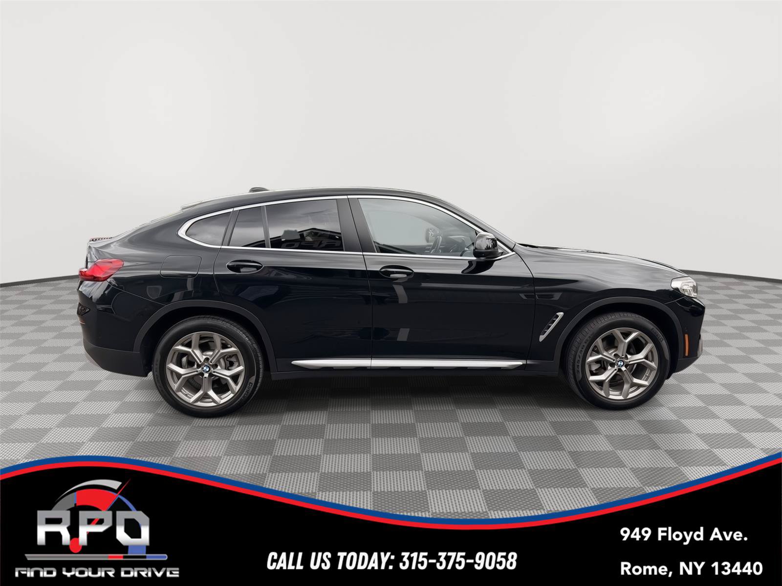 Used 2023 BMW X4 xDrive30i w/ Premium Package AWD/4WD image 6
