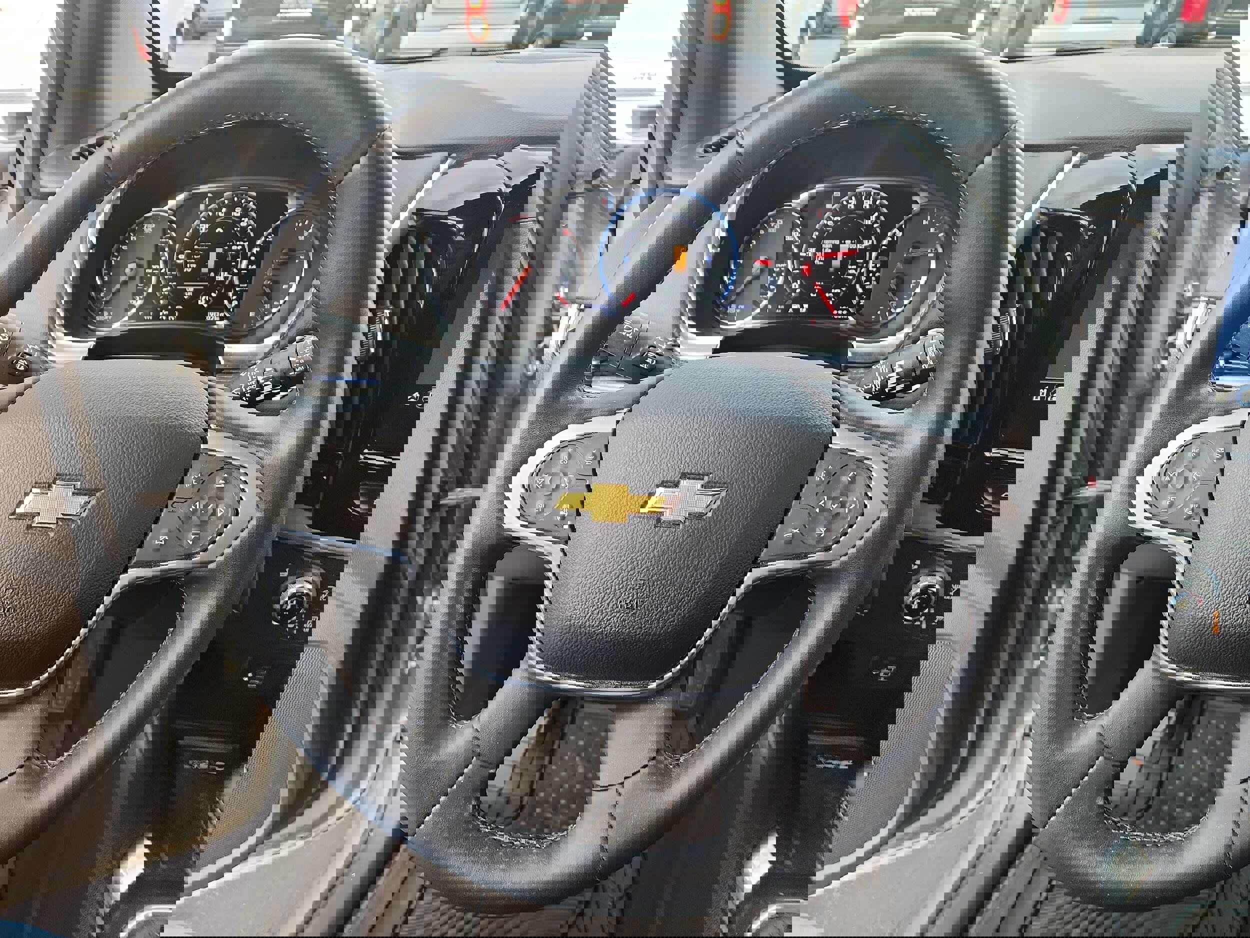 Used 2023 Chevrolet Traverse Premier w/ LPO, Cargo Package image 27