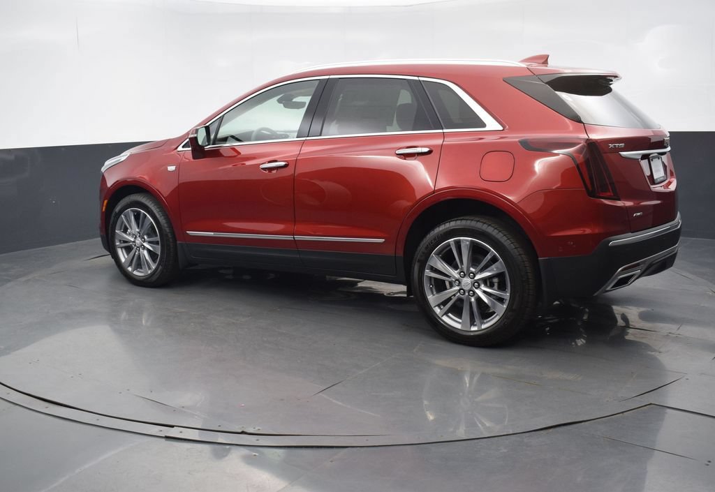 New 2026 Cadillac XT5 Premium Luxury w/ Driver Assist Package AWD/4WD image 3