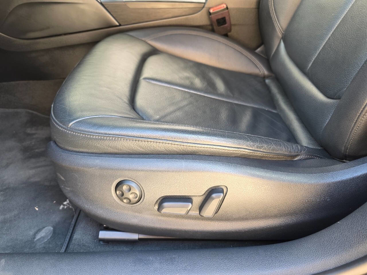 Used 2019 Audi A3 2.0T Titanium w/ Convenience Package image 22