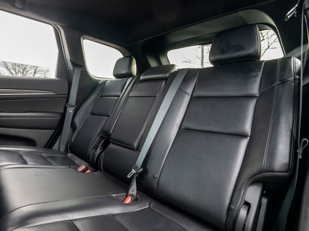 Used 2021 Jeep Grand Cherokee Limited image 42