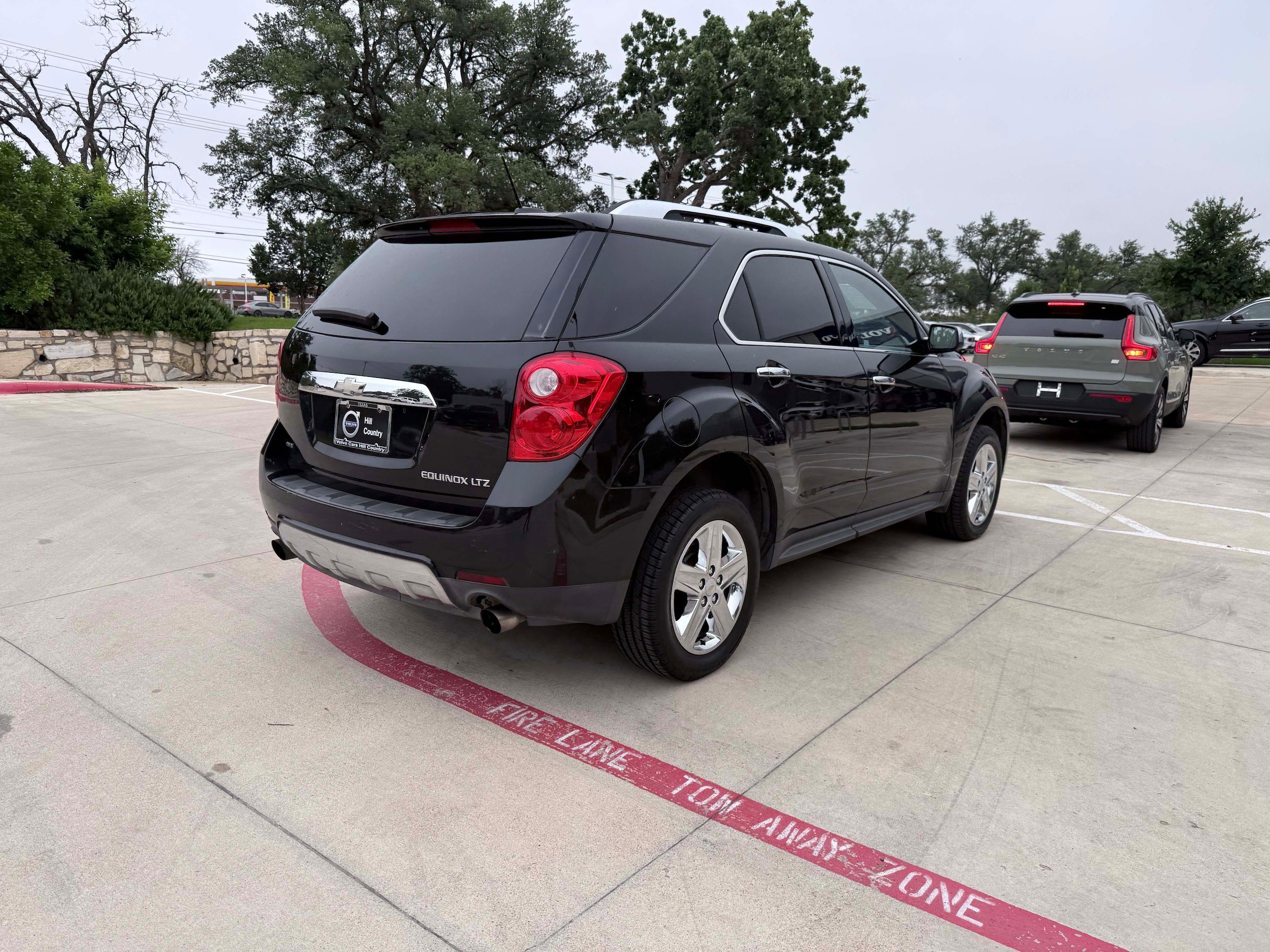 Used 2015 Chevrolet Equinox LTZ AWD/4WD image 6
