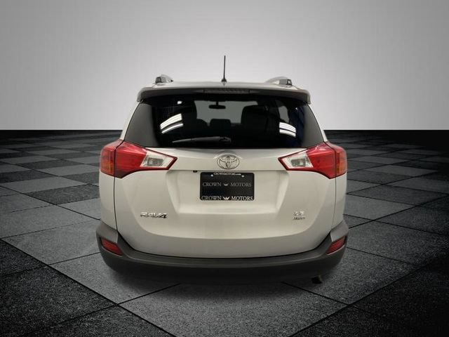 Used 2013 Toyota RAV4 LE AWD/4WD image 6