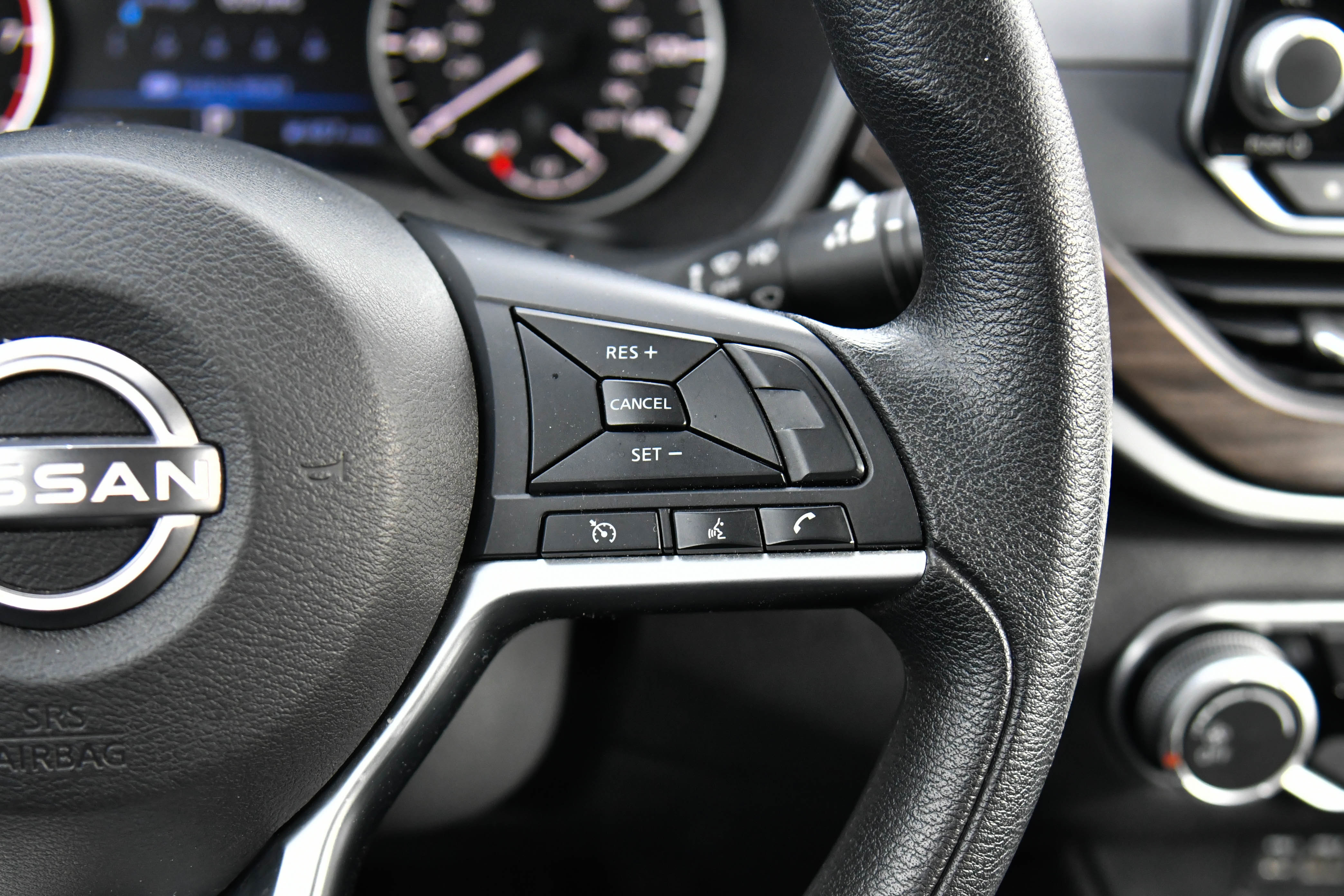 Used 2024 Nissan Altima 2.5 SV image 28