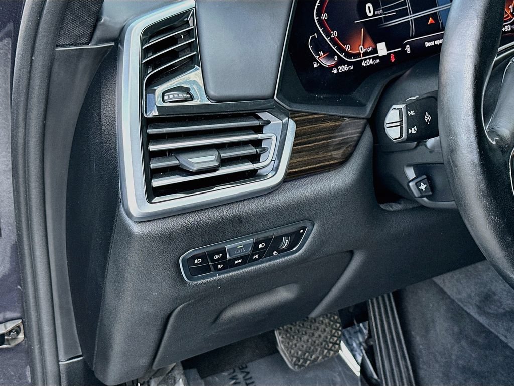 Used 2019 BMW X5 xDrive40i w/ Executive Package AWD/4WD image 11