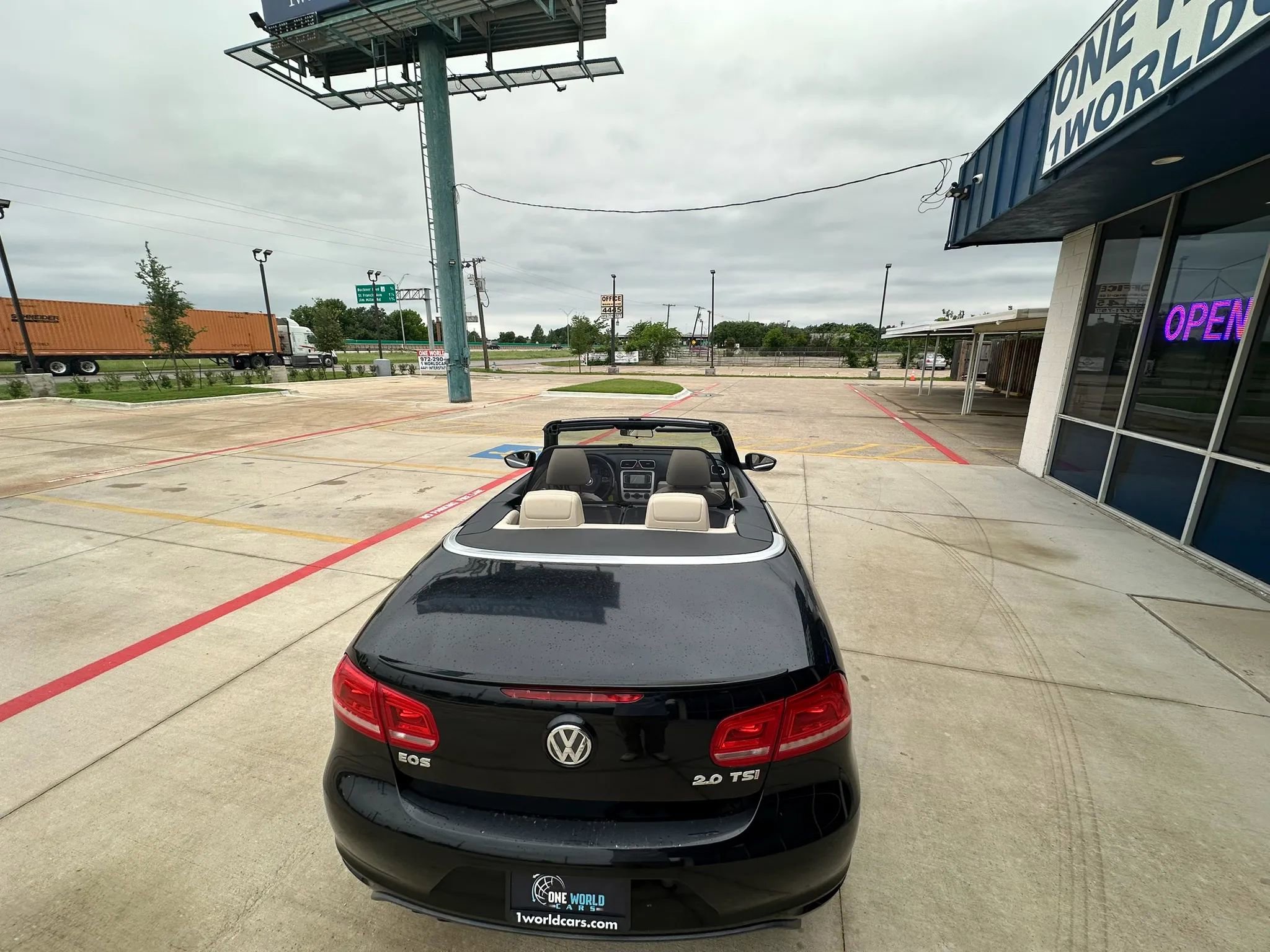 Used 2015 Volkswagen Eos Komfort FWD image 10