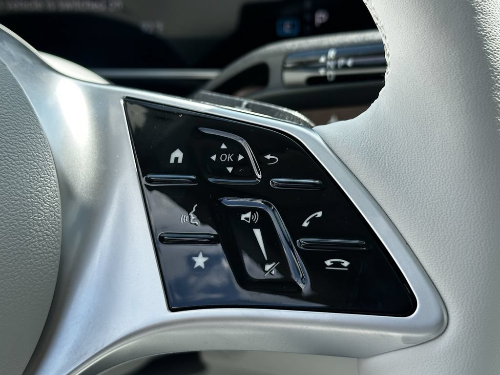 New 2027 Mercedes-Benz EQE 320+ SUV image 29