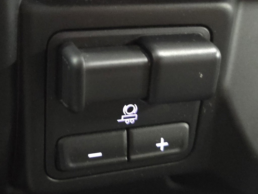 Used 2020 Chevrolet Silverado 1500 LTZ w/ LTZ Plus Package image 8