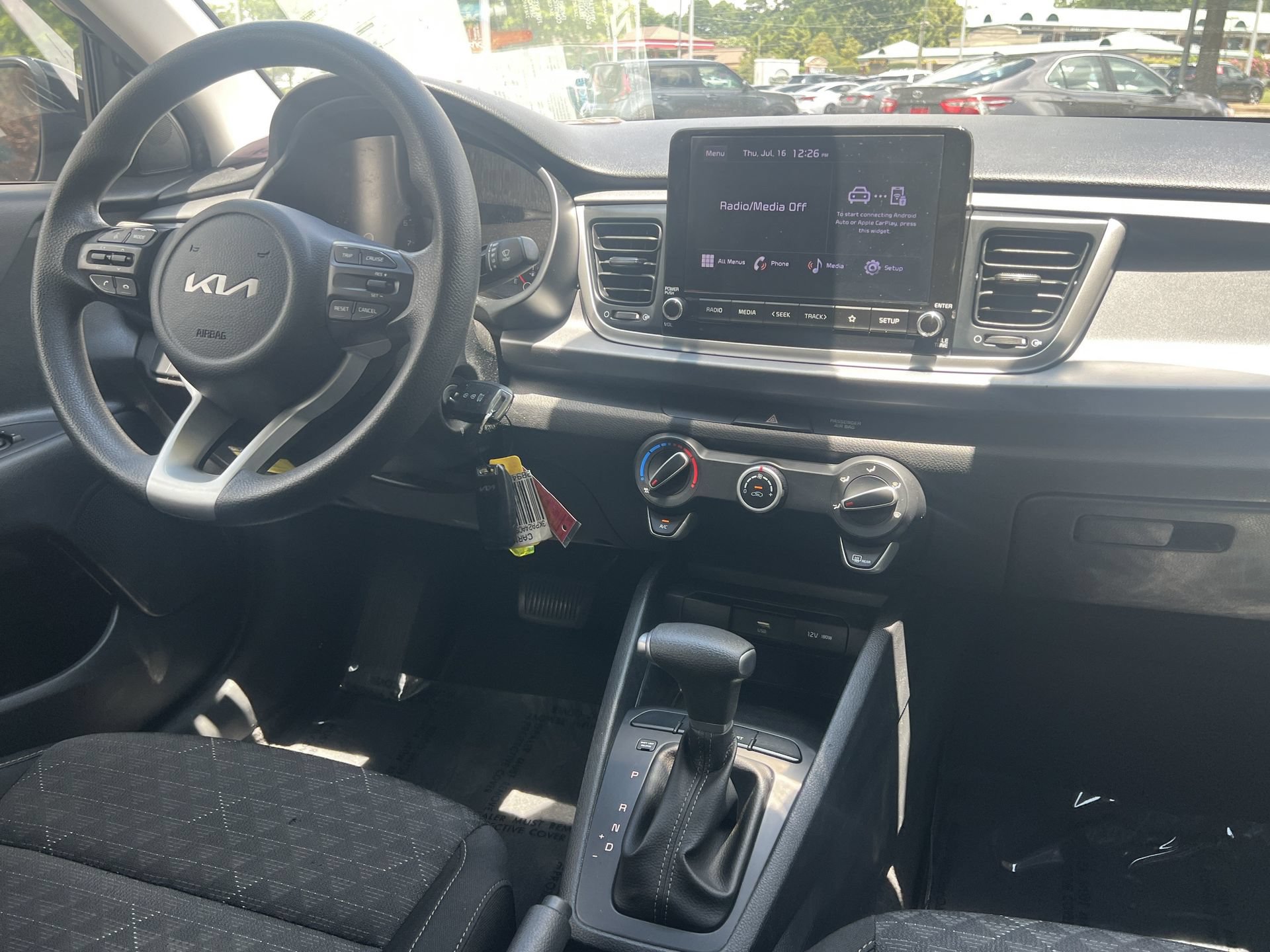 Used 2022 Kia Rio S FWD image 3