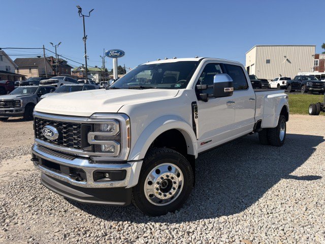 New 2027 Ford F450 King Ranch w/ Chrome Package AWD/4WD image 2