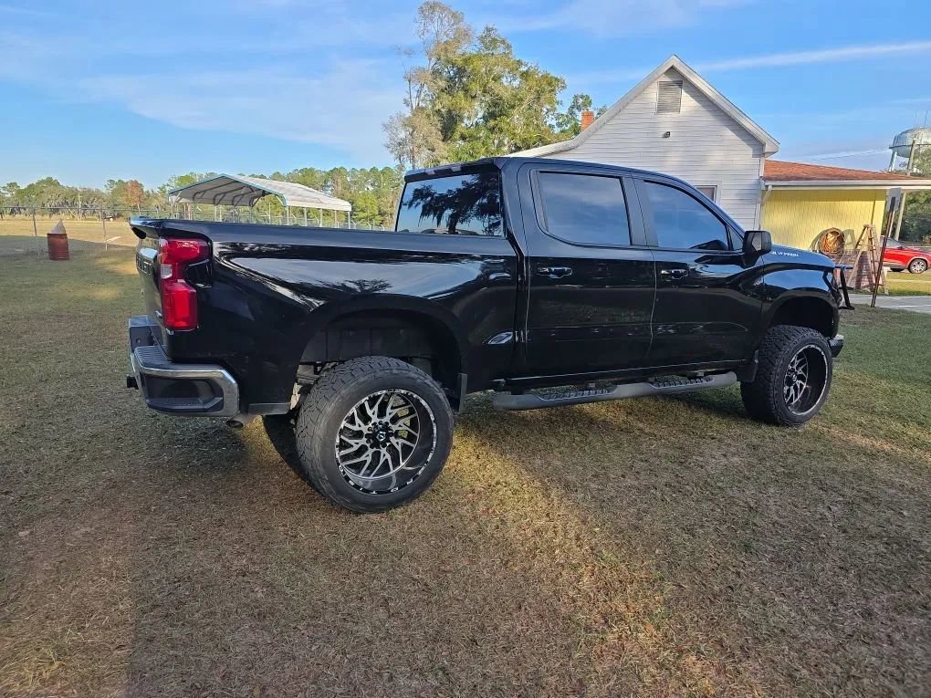 Used 2022 Chevrolet Silverado 1500 RST image 6