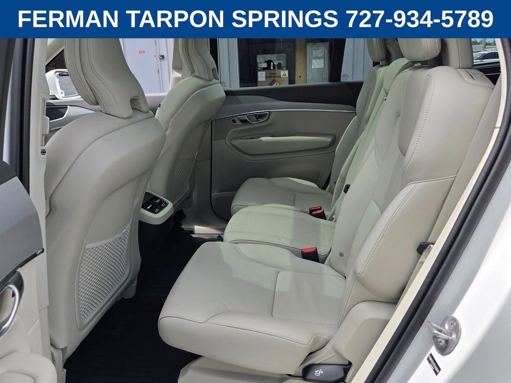 Used 2025 Volvo XC90 B5 Core w/ Protection Package Premier AWD/4WD image 13