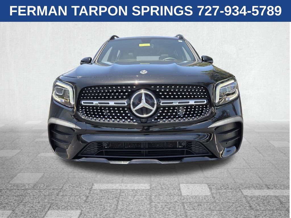 Used 2023 Mercedes-Benz GLB 250 image 2