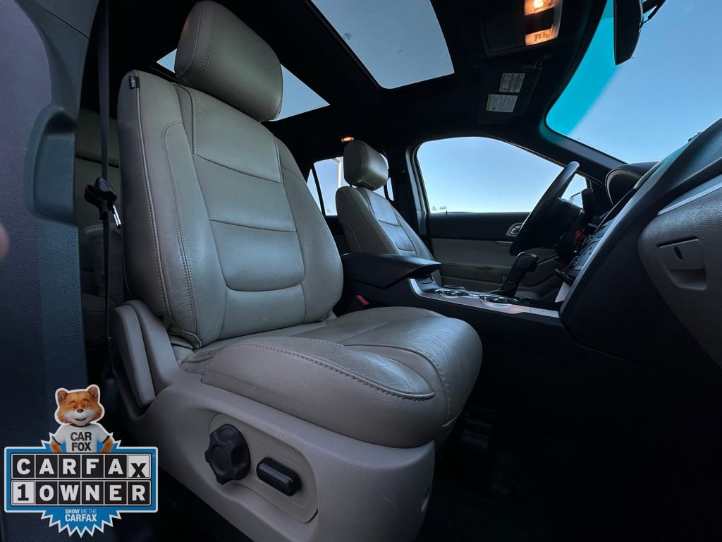 Used 2015 Ford Explorer XLT w/ Equipment Group 202A image 24