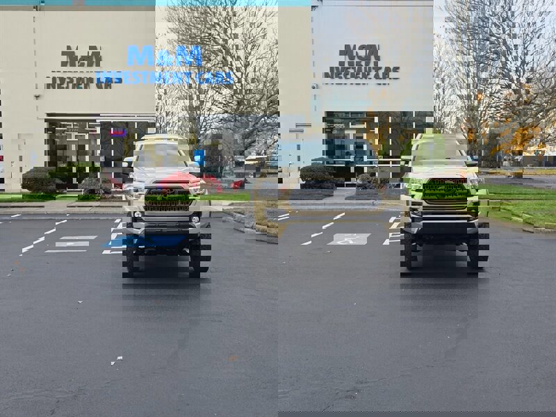 Used 2017 Toyota Tacoma TRD Off-Road image 48