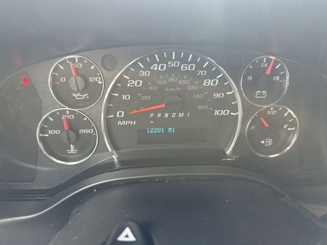 Used 2025 GMC Savana 2500 w/ Driver Convenience Package RWD image 12