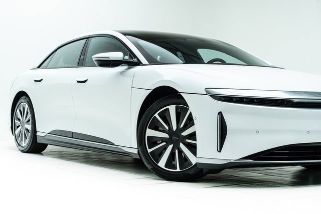 Used 2022 Lucid Air Grand Touring image 3