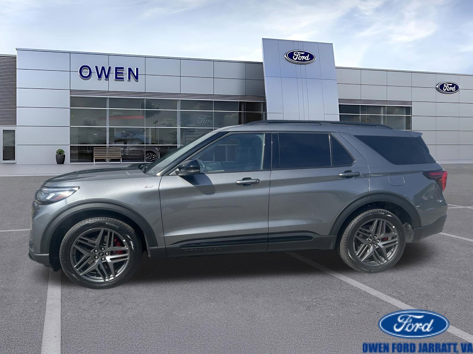 Used 2025 Ford Explorer ST-Line w/ Premium Package AWD/4WD image 1