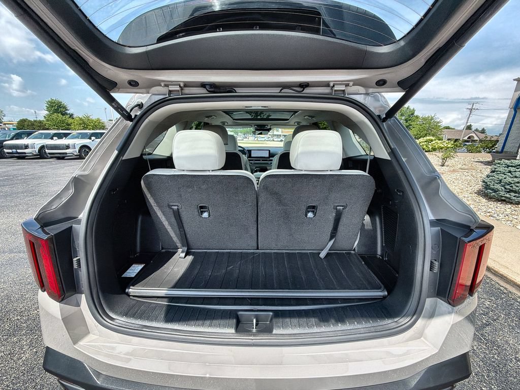 Used 2024 Kia Sorento SX AWD/4WD image 20
