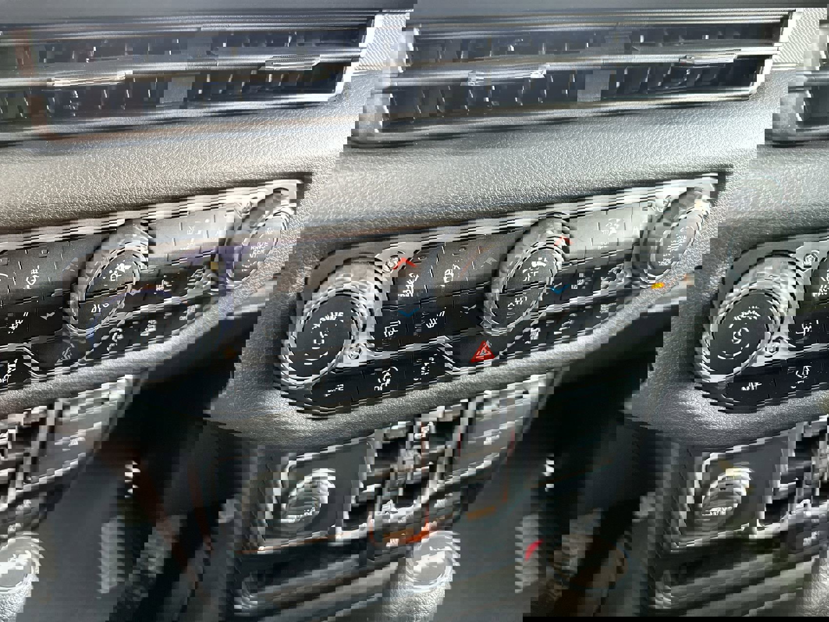 New 2024 Jeep Wrangler Sport S image 19