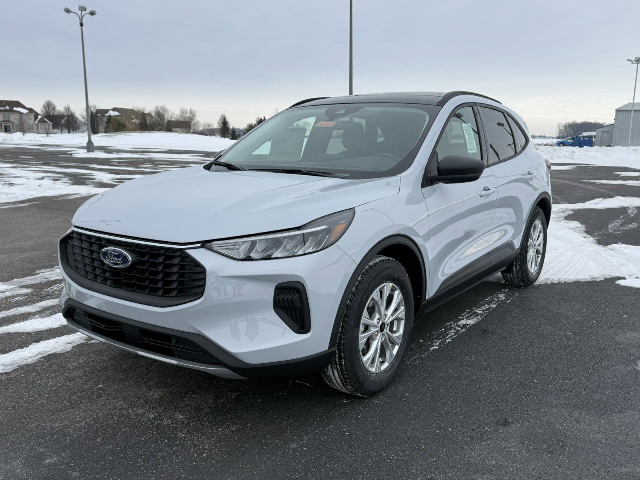 New 2026 Ford Escape Active w/ Cold Weather Package FWD image 3