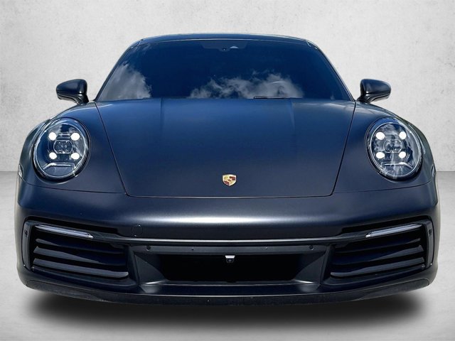 Used 2024 Porsche 911 Carrera 4 AWD/4WD image 3
