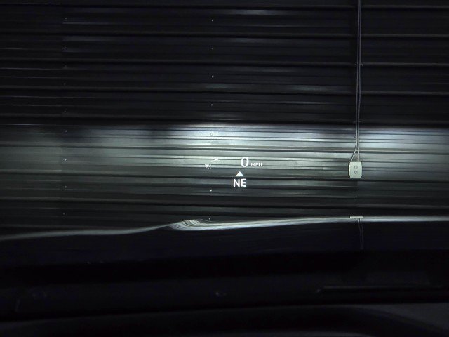 Used 2023 Buick Envision Avenir image 25