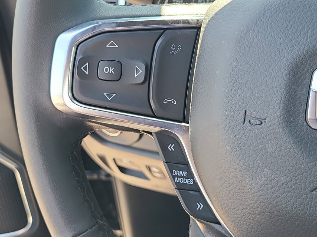 Used 2026 RAM 1500 Laramie AWD/4WD image 23