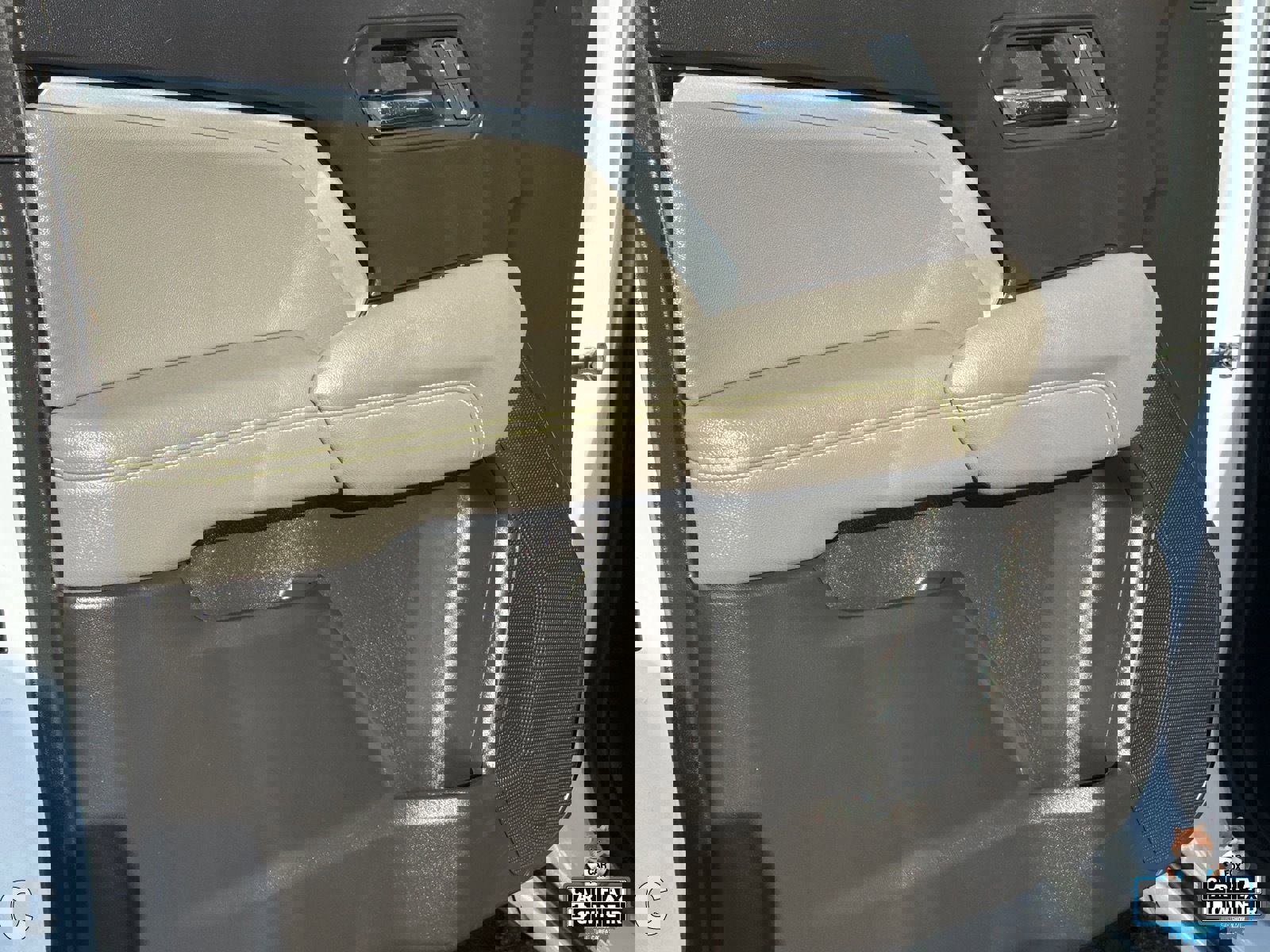 Certified 2024 Chevrolet Colorado ZR2 w/ ZR2 Convenience Package III image 16