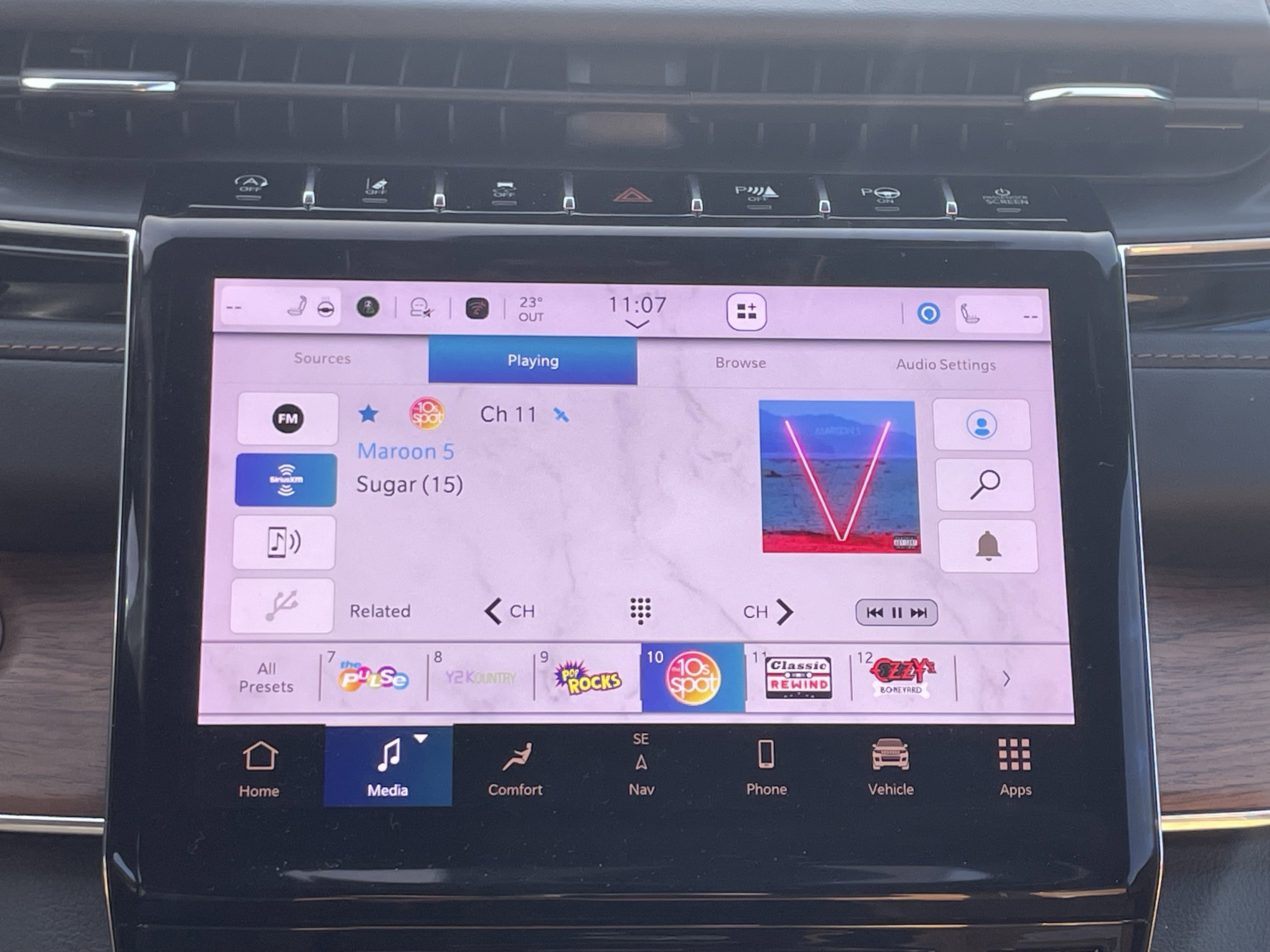 Used 2023 Jeep Grand Cherokee L Summit w/ Advanced Protech Group IV image 25